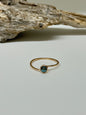 Mothers day stacking family ring Or 14 carats recyclé et topaz bleu  Fait en Outaouais W Jewellery