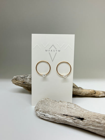 Boucles d'oreilles cercles or + perles Fait main à Montréal Maksym 