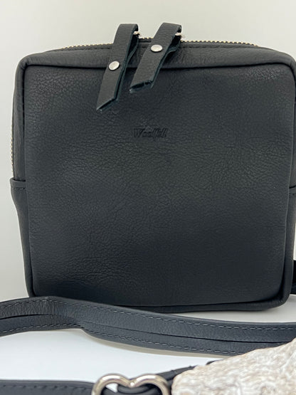 Mini sac bandoulière en cuir Fait main à Montréal