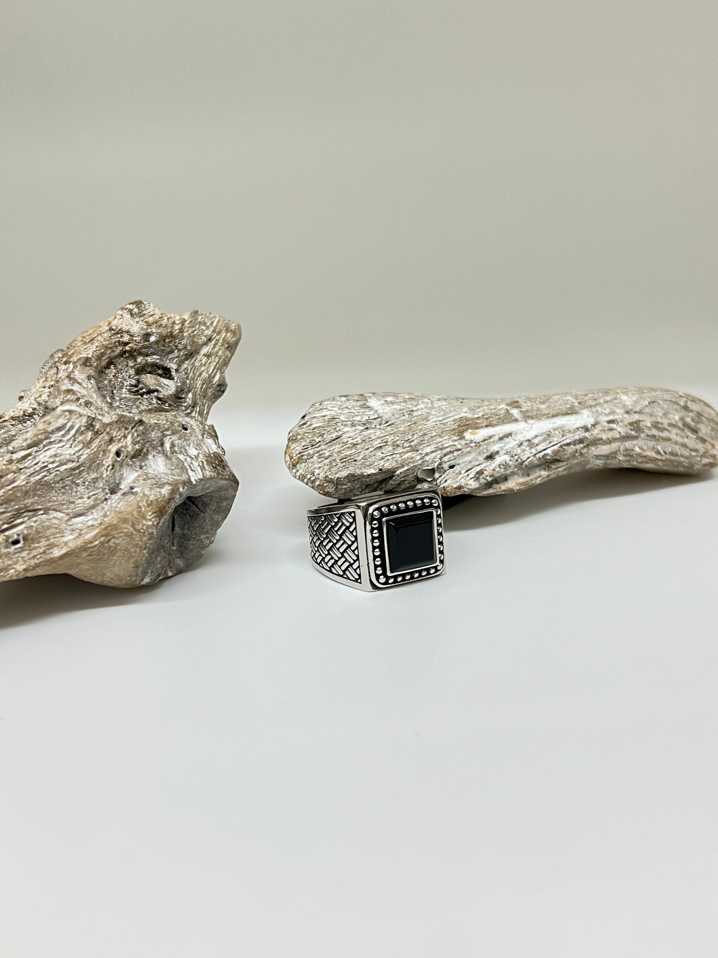 Bague en Acier inoxydable, dessinée par Arz Steel Montréal AS-R121 Arz Steel