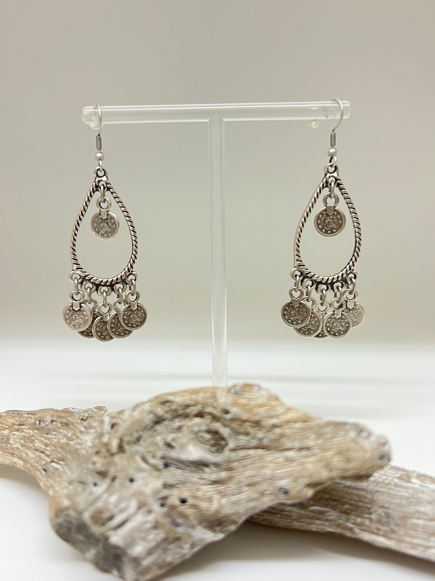Boucles d'oreille Sasha Zamac dessinée à Montréal Sazzu ME5581 